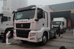 中国重汽 SITRAK C7H重卡 400马力 4X2 牵引车(ZZ4186V361MD1B)