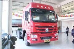 中国重汽 HOWO重卡 336马力 6X4 牵引车(至强版 HW79)(ZZ4257N3247C1)