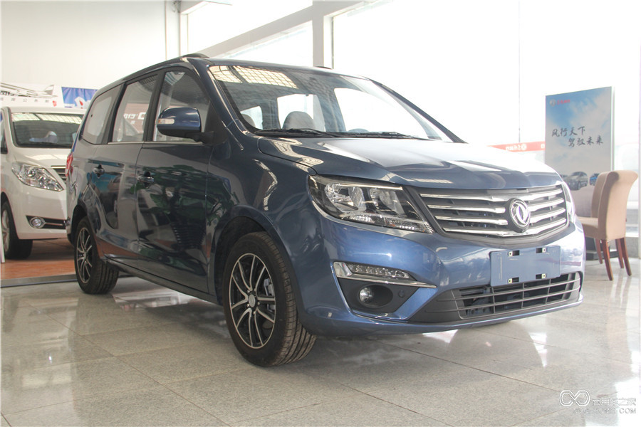 东风柳汽风行s500 7座自动挡mpv